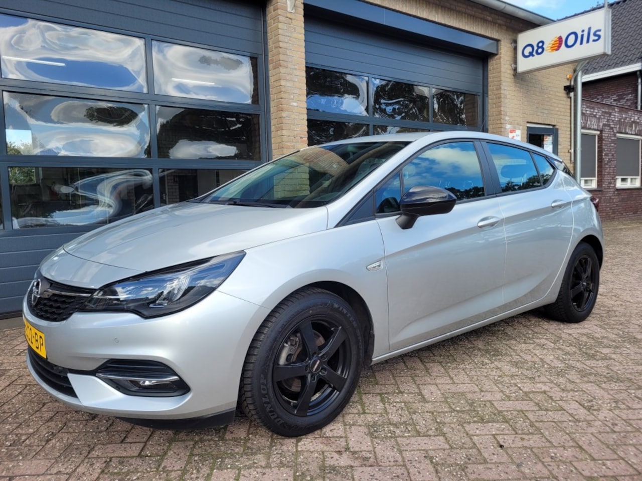 Opel Astra - 1.2 Turbo 131pk Business Edition  camera, carplay, sport stoel, trekhaak, led - AutoWereld.nl