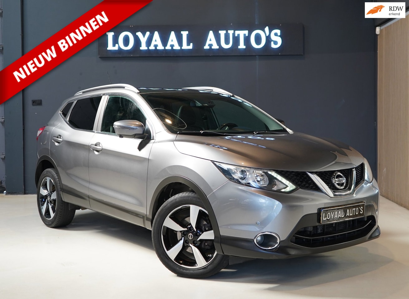 Nissan Qashqai - 1.2 N-Vision | AUT | TREKHAAK | PANODAK | CRUISE | PDC | STOELVERW. | ELEK. STOELEN | NAVI - AutoWereld.nl