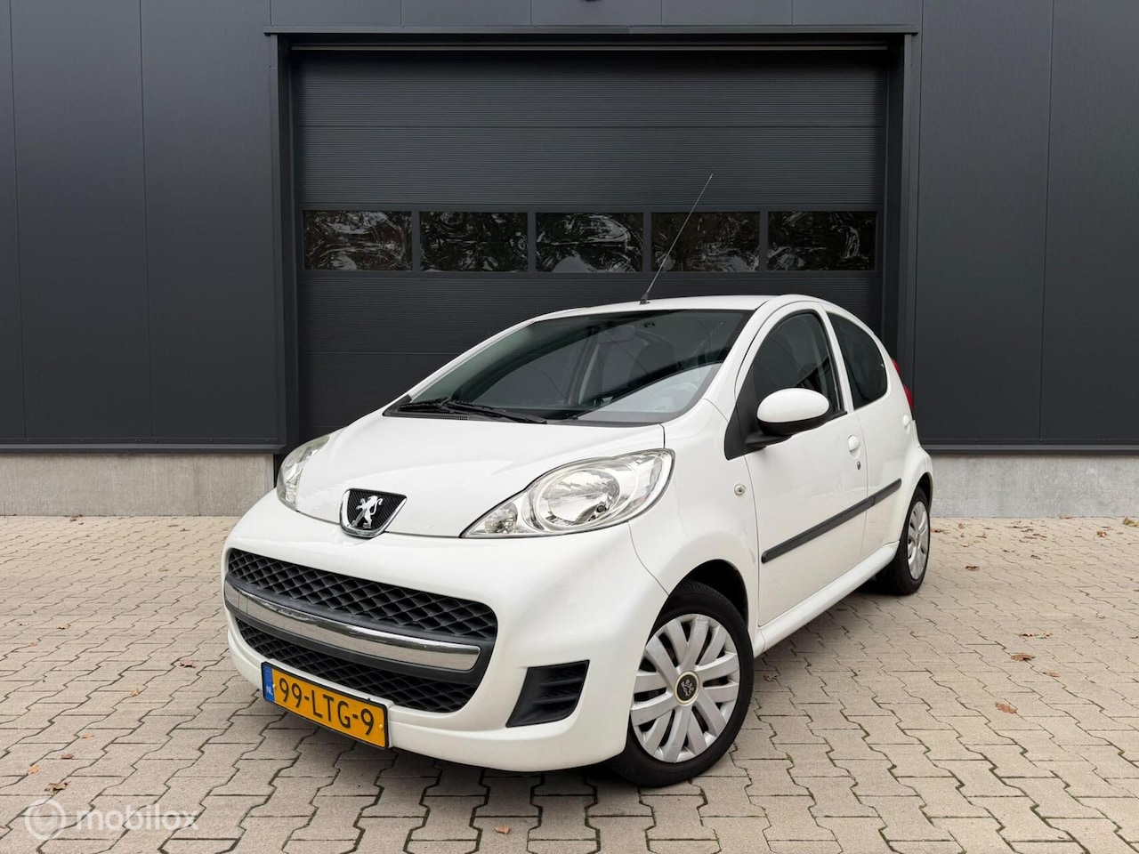 Peugeot 107 - 1.0-12V XS 5 Deurs Airco NAP El. Ramen Weinig KM - AutoWereld.nl