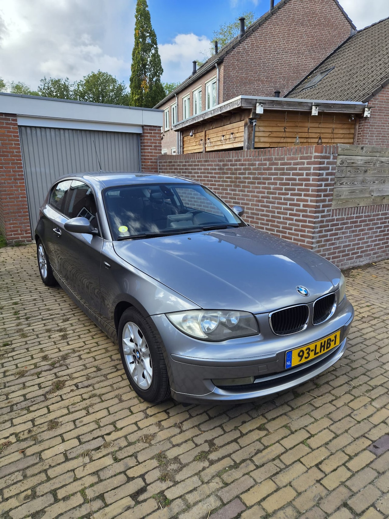 BMW 1-serie - 116i Business Line - AutoWereld.nl