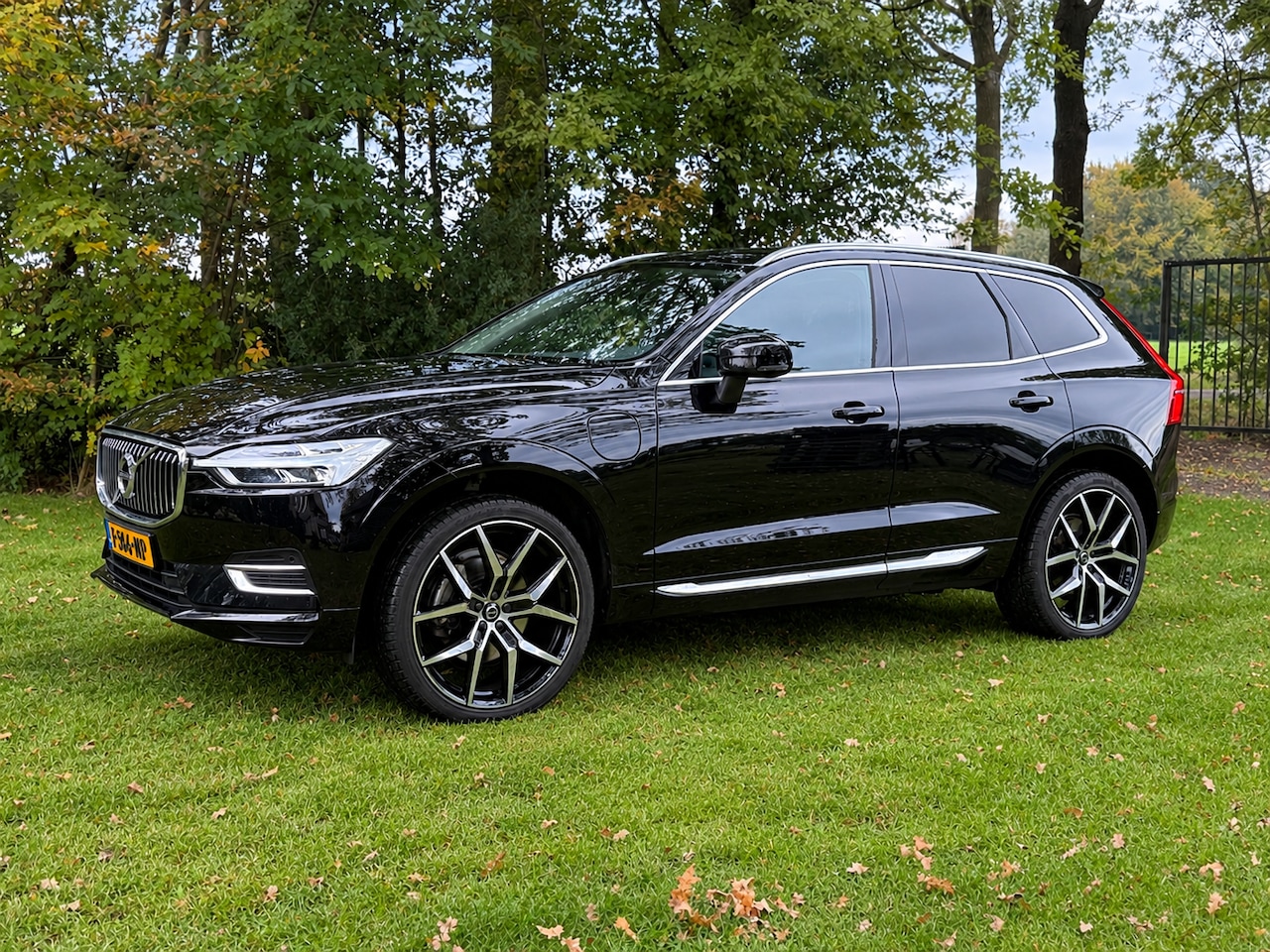 Volvo XC60 - 2.0 Recharge T6 AWD Inscription BTW auto - AutoWereld.nl