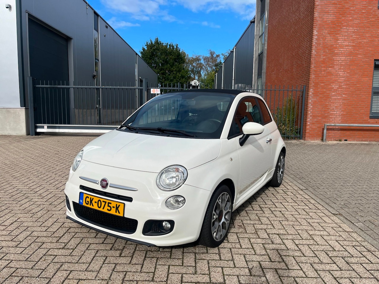 Fiat 500 - 0.9 TwinAir Lounge Cabrio - AutoWereld.nl