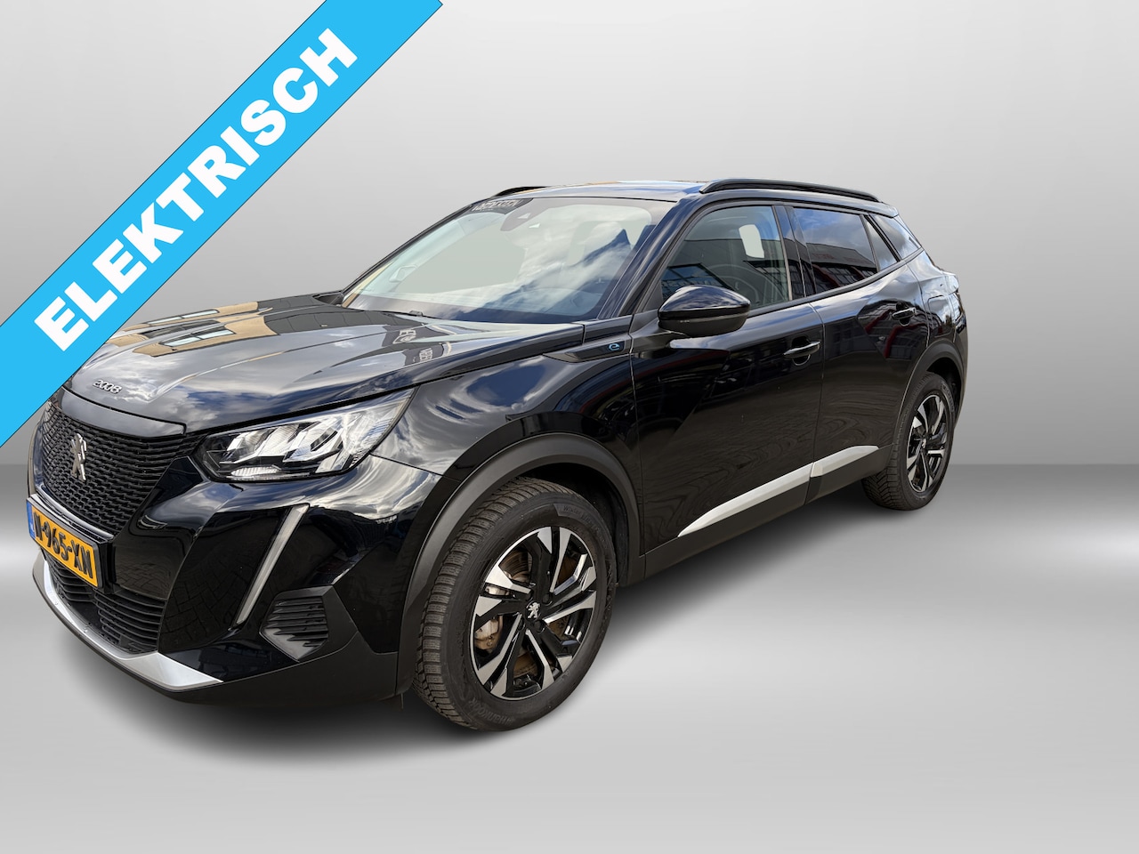 Peugeot e-2008 - EV Allure Camera | 3 D dashboard | Stoelverwarming - AutoWereld.nl
