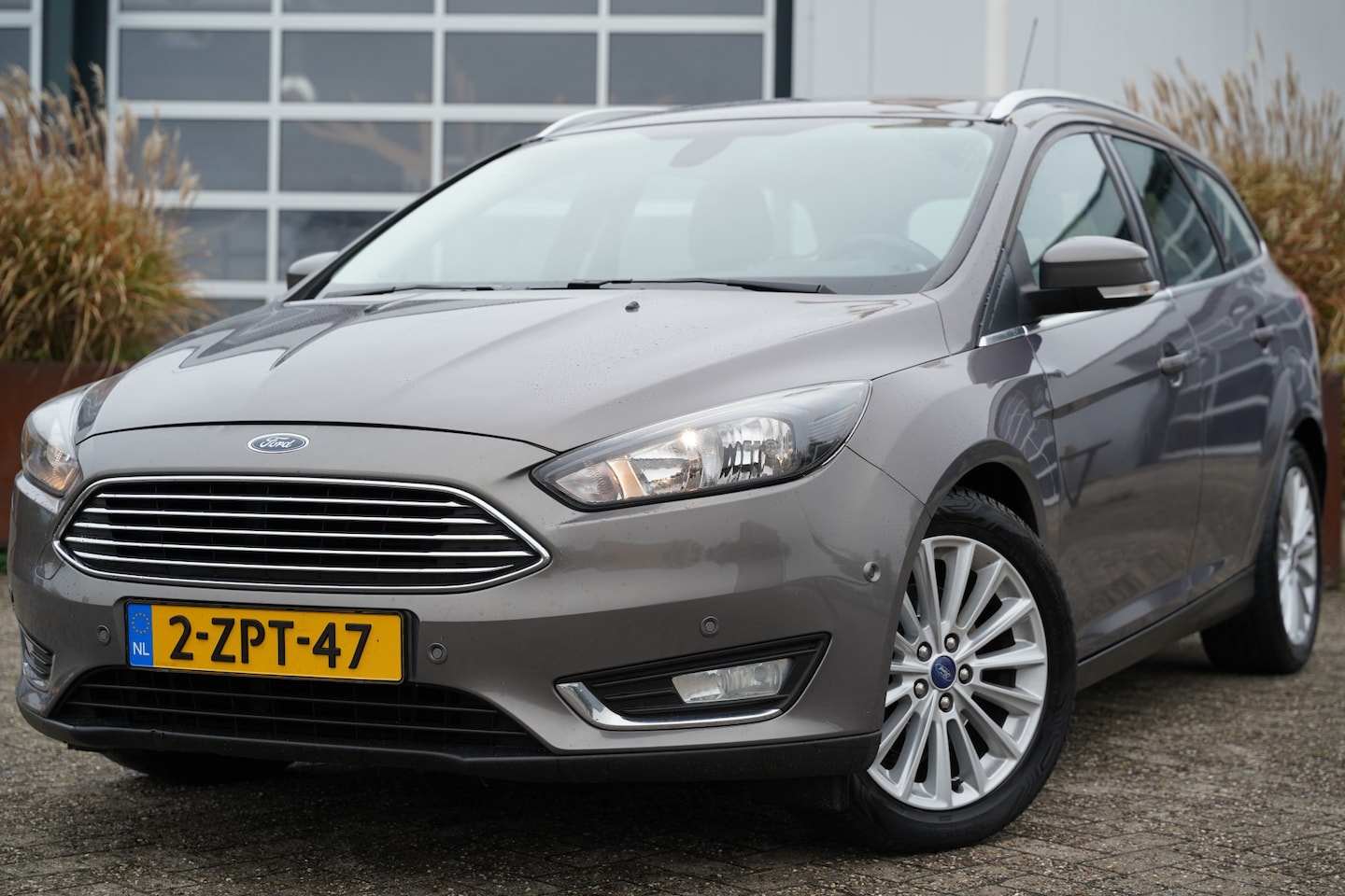 Ford Focus Wagon - 1.5 Titanium Edition 150pk | Airco automatisch | Bluetooth | Cruise control | Isofix beves - AutoWereld.nl