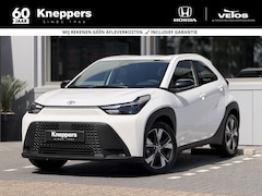 Toyota Aygo X - Hybrid 115 Play + Go Pack | GEEN AFLEVERKOSTEN | Lichtmetalen velgen, Voorstoelen verwarmd