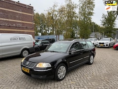 Volkswagen Passat Variant - 2.8 V6 Highline 4Motion - RIJDT & SCHAKELT GOED