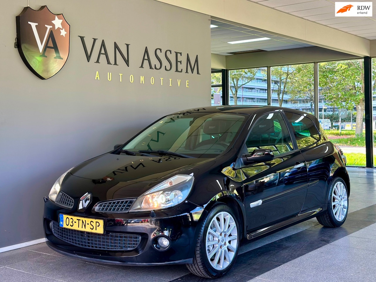 Renault Clio - 2.0-16V RS 200PK|NAP|100 DKM|UNIEK - AutoWereld.nl