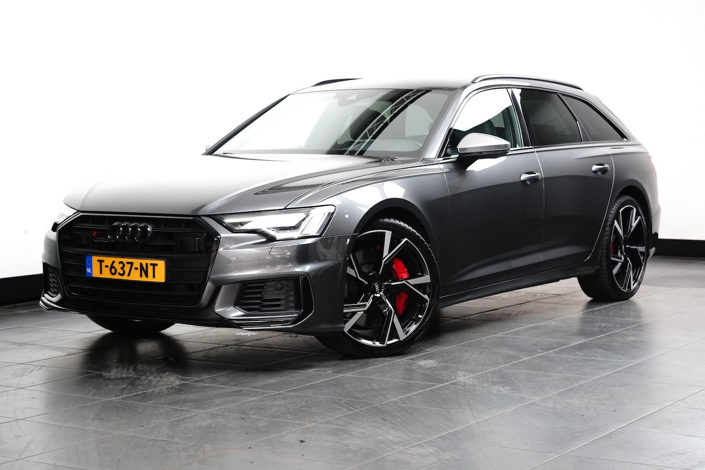 Audi A6 Avant - 350pk V6 | Dealer onderhouden | Trekhaak uitklapbaar | 21 inch | Elektrische achterklep | - AutoWereld.nl
