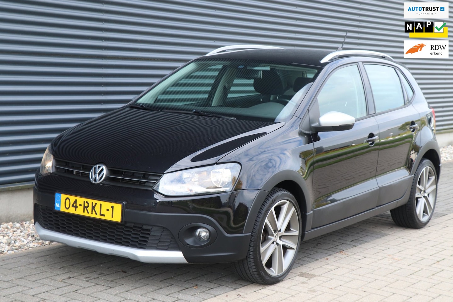 Volkswagen Polo - 1.2 TSI Cross | Bluetooth | Navigatie | Elektrische ramen - AutoWereld.nl