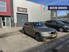 BMW 1-serie - 118d High Executive 2.0D Clima Leder