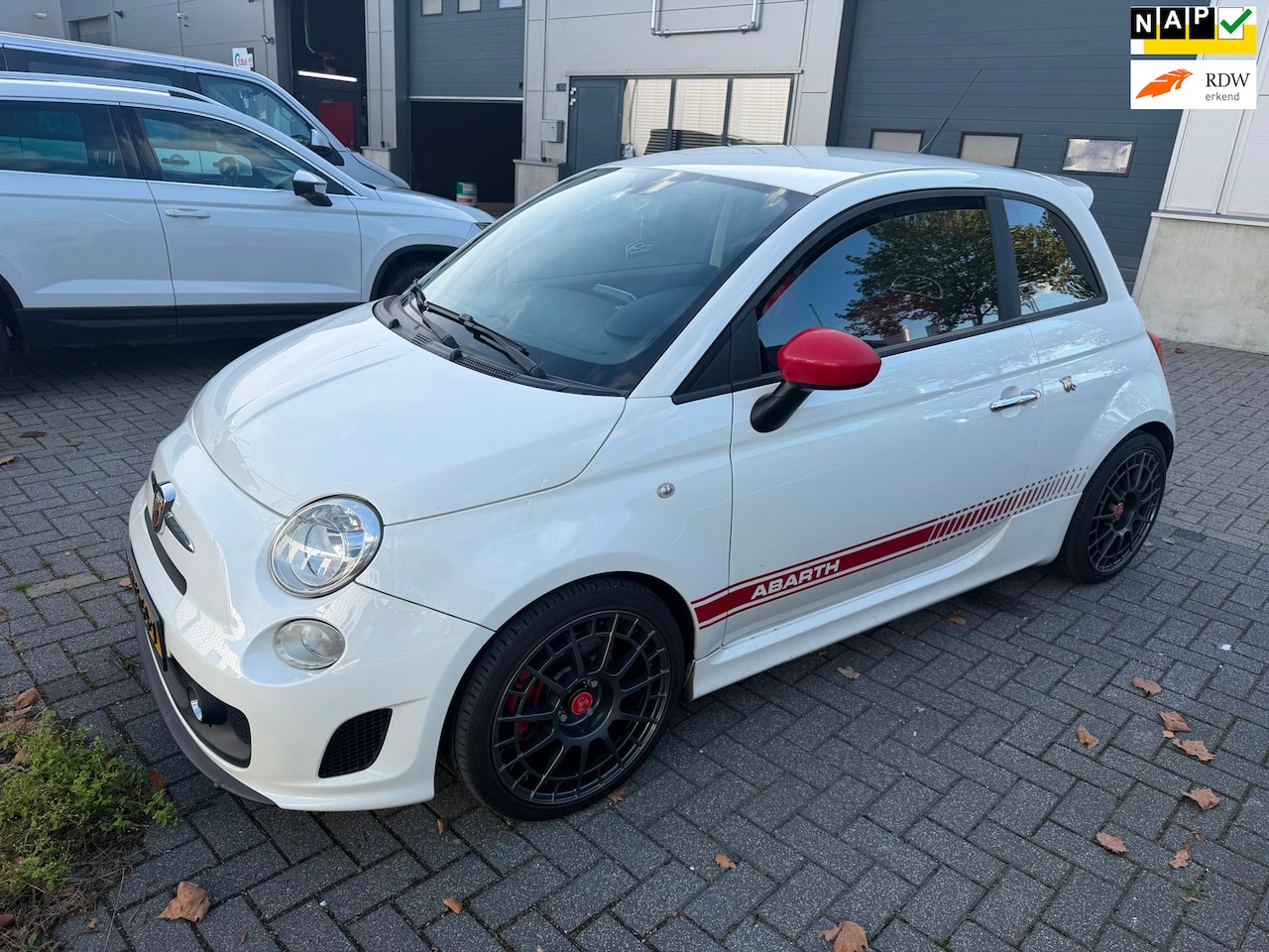 Fiat 500 Abarth - 1.4-16V Abarth|Sportuitlaat|Carplay|Airco|leder|Xenon|aflevering|all-in - AutoWereld.nl