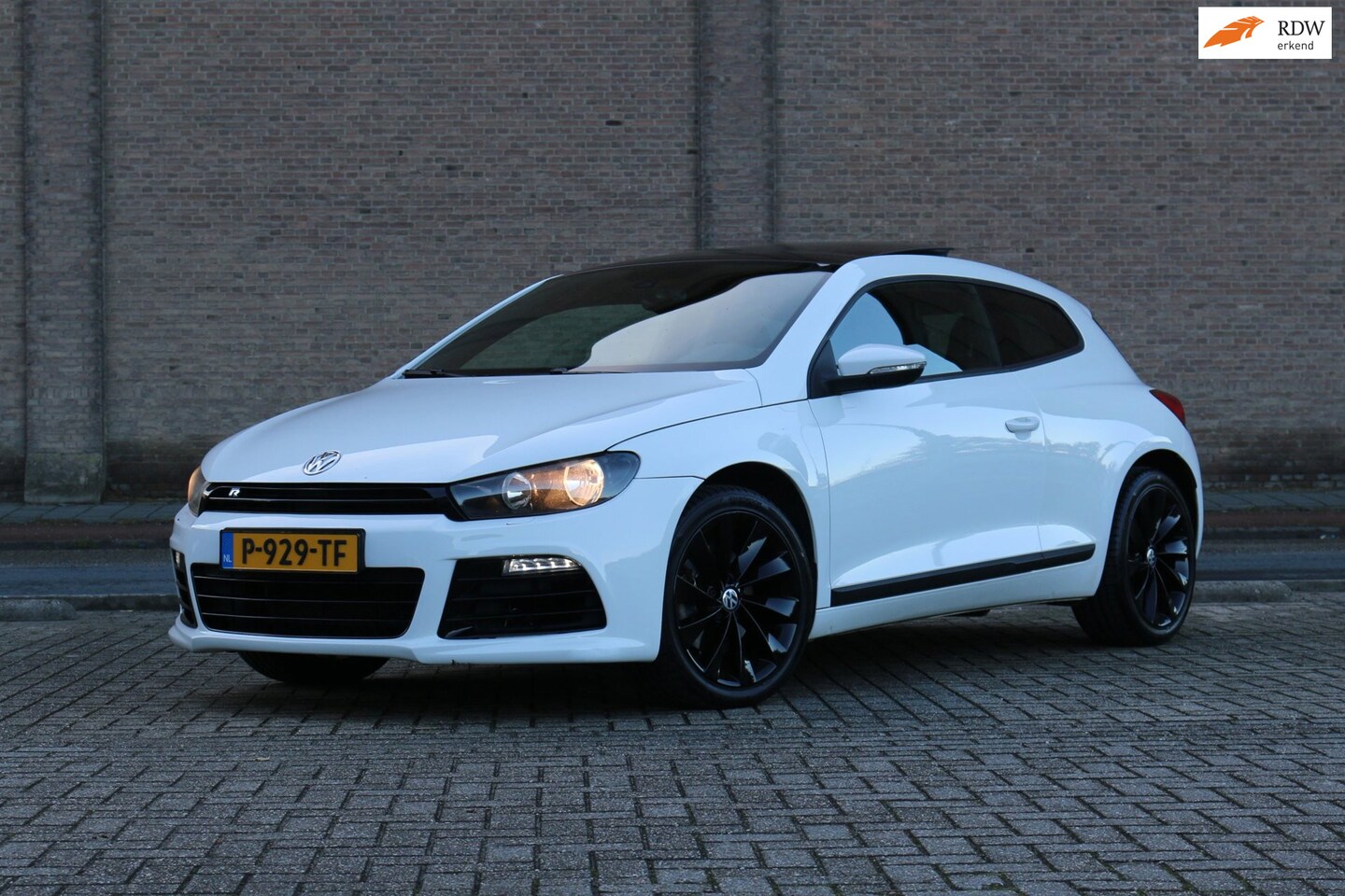 Volkswagen Scirocco - 1.4 TSI - Gereviseerde motor, Carplay - AutoWereld.nl