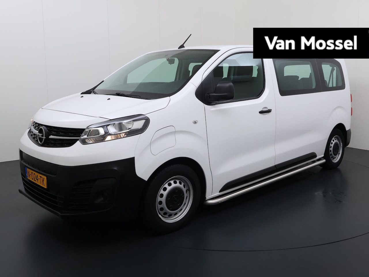 Opel Vivaro-e Combi - L2H1 75 kWh | 9 persoons | Cruise control - AutoWereld.nl