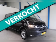 Volkswagen Transporter - 2.0 TDI L2H1 150 PK - N.A.P. Airco, Cruise, Navi, PDC