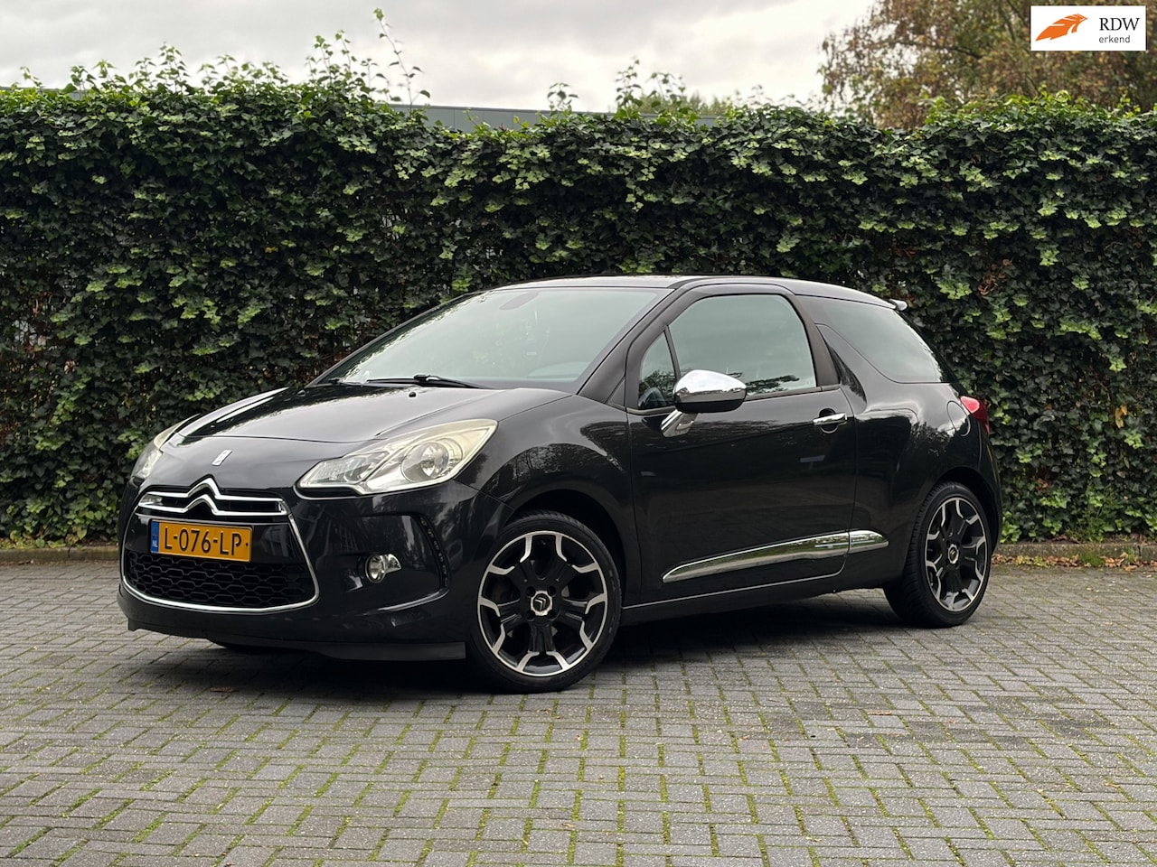 Citroën DS3 - 1.6 THP Sport Chic | Full Option | Nieuwe APK - AutoWereld.nl