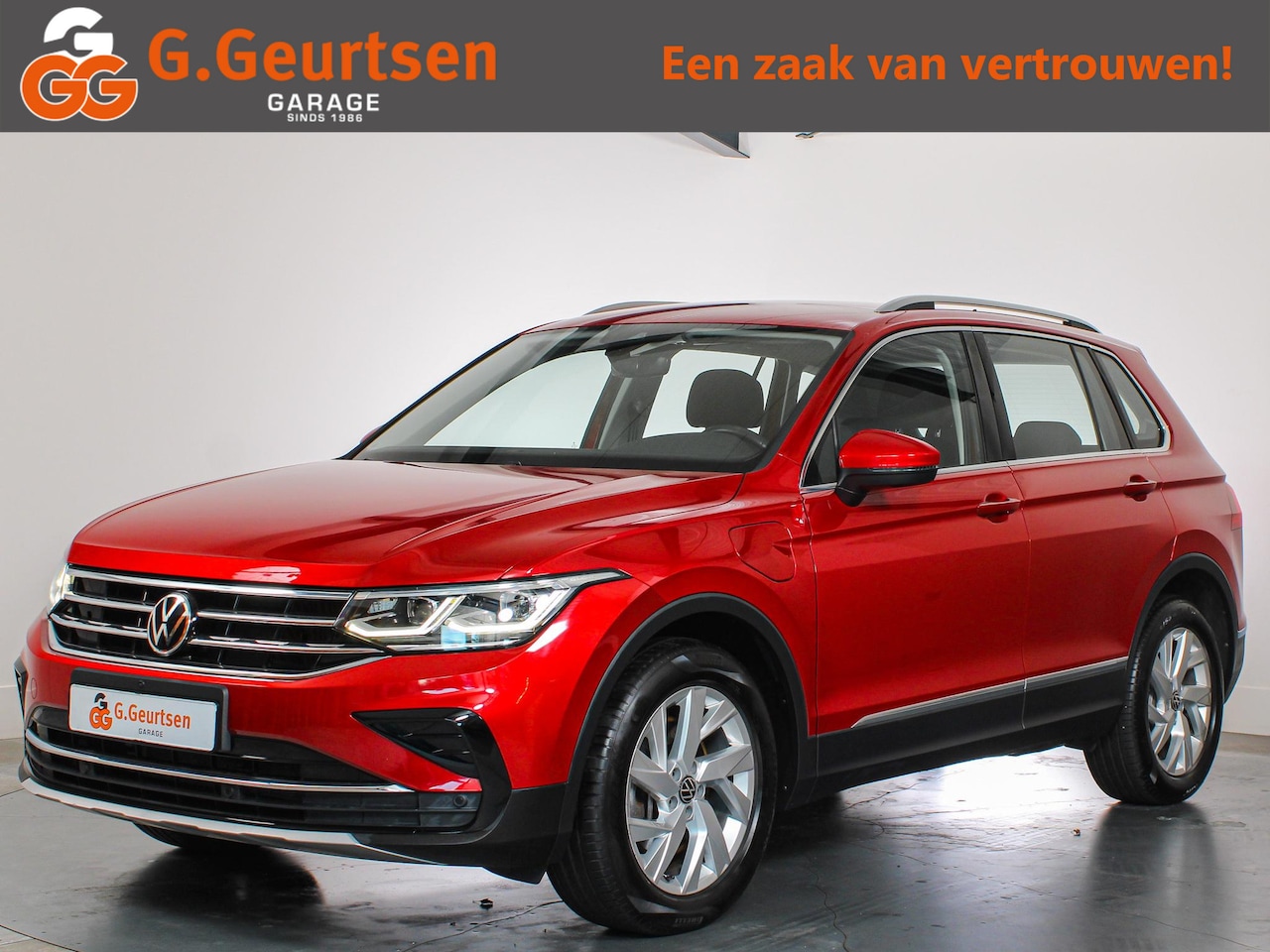 Volkswagen Tiguan - 1.4 TSI eHybrid Elegance IQ-light, ACC, Trekhaak, 360Camera, Apple Carplay/Android Auto - AutoWereld.nl