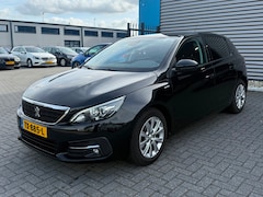Peugeot 308 - 1.2 PureTech Allure