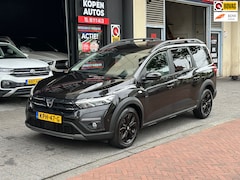 Dacia Jogger - 1.0 TCe 110 Expression 7 Pers Navi Camera Carplay PDC
