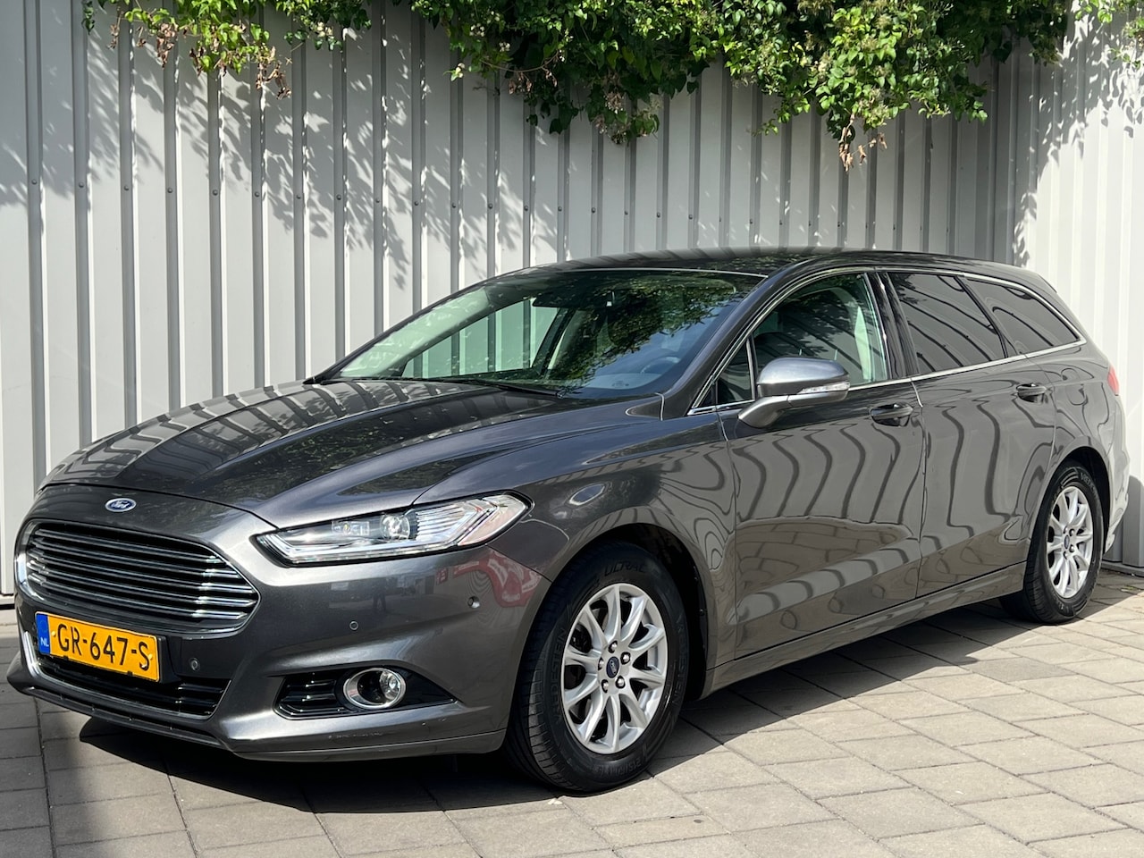 Ford Mondeo Wagon - 1.5 Titanium|Automaat|Navigatie|Climate Control| - AutoWereld.nl