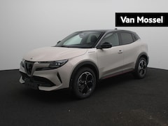 Alfa Romeo Junior - Elettrica Sport Speciale 54 kWh | Navigatie | Techno Pack | Warmtepomp Two-Tone lak | Voor