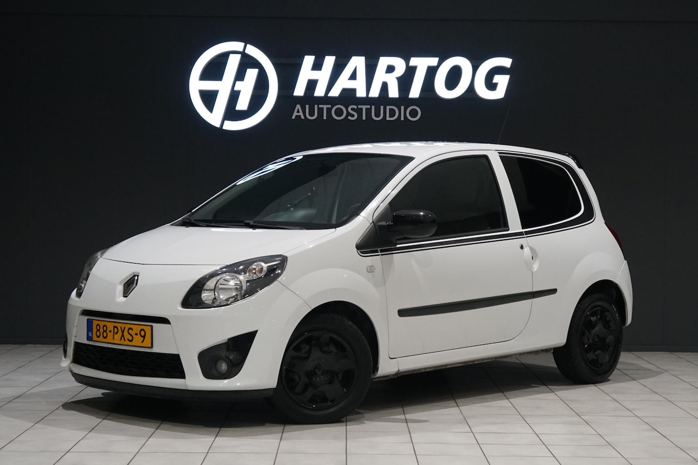 Renault Twingo - 1.2-16V Collection + AIRCO / BLUETOOTH - AutoWereld.nl