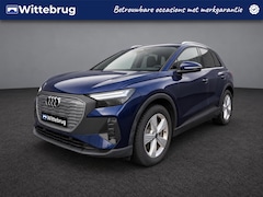 Audi Q4 e-tron - 40 Advanced 77 kWh 204pk / Navigatie / App-Connect / Parkeersensoren / hal