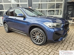 BMW X1 - sDrive18i High Executive LEDER GROOT NAVI PDC 18"