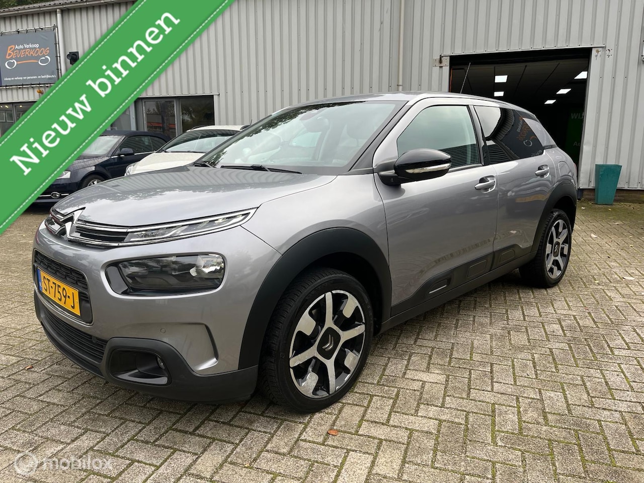 Citroën C4 Cactus - 1.2 Shine - AutoWereld.nl