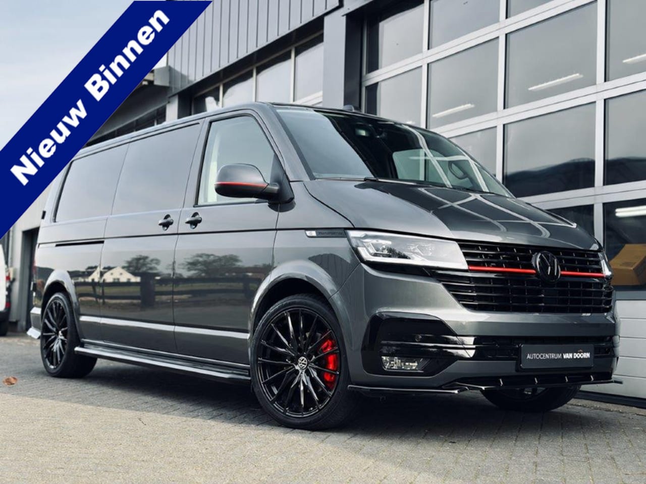 Volkswagen Transporter - 2.0 TDI 150pk | DSG | Lang | 2x Schuifdeur | Exclusive | LED | Standkachel | Adapt Cruise - AutoWereld.nl