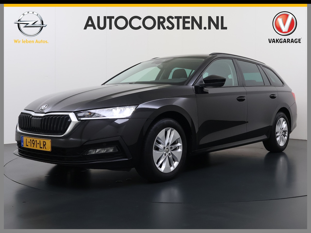 Skoda Octavia Combi - 1.0 e-TSI 111PK Automaat Navi Apple Carplay Android Auto Bluetooth Elek.Achterklep Cruise - AutoWereld.nl