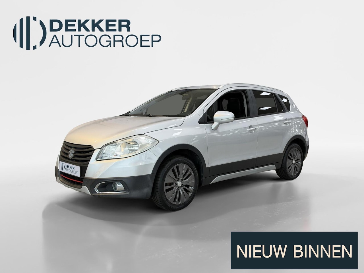 Suzuki SX4 S-Cross - 1.6 Exclusive stoelverwarming | Panoramadak - AutoWereld.nl