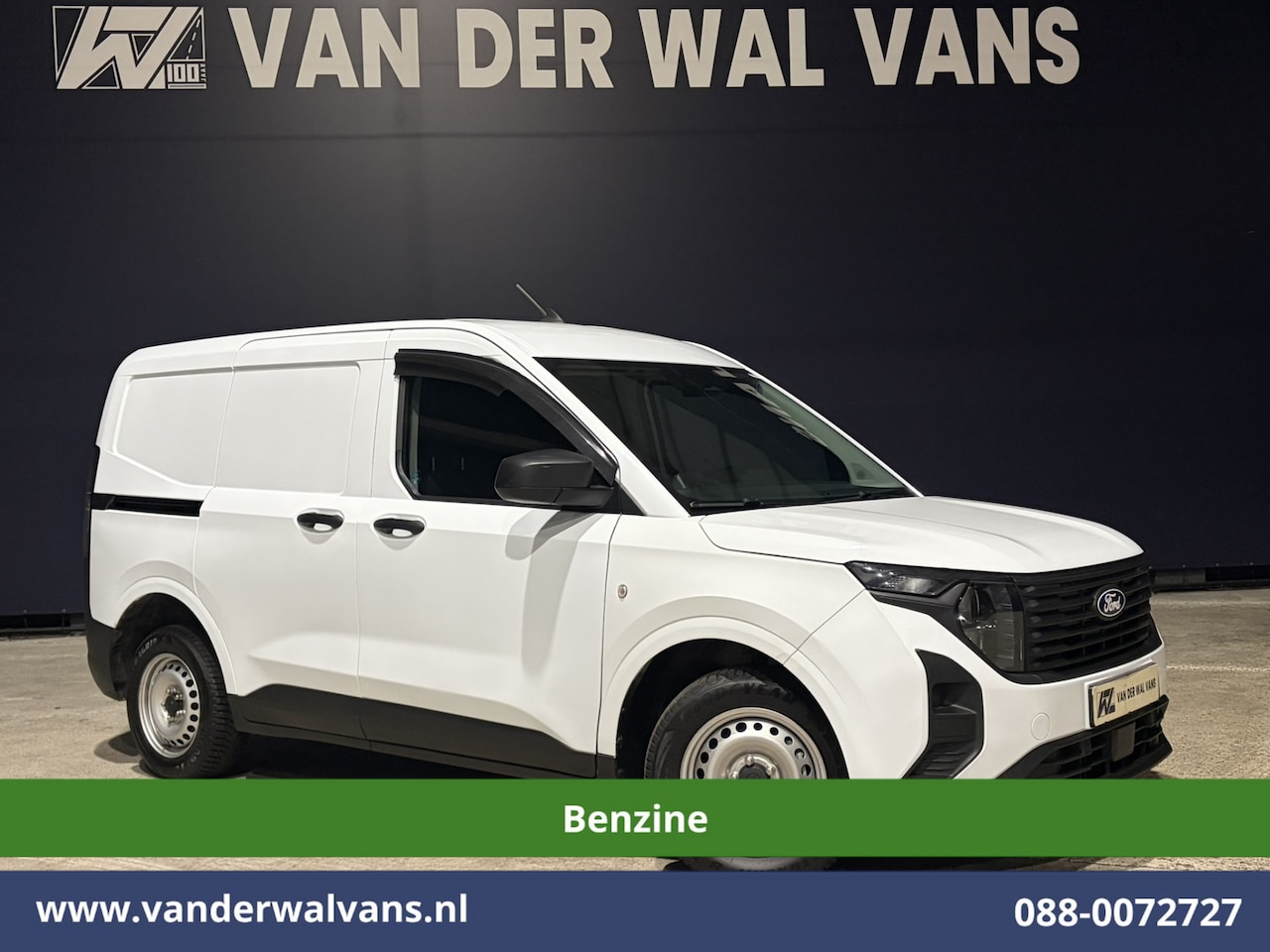 Ford Transit Courier - 1.0 Trend 101pk Benzine L1H1 Euro6 Airco | Apple Carplay | Cruisecontrol | Parkeersensoren - AutoWereld.nl