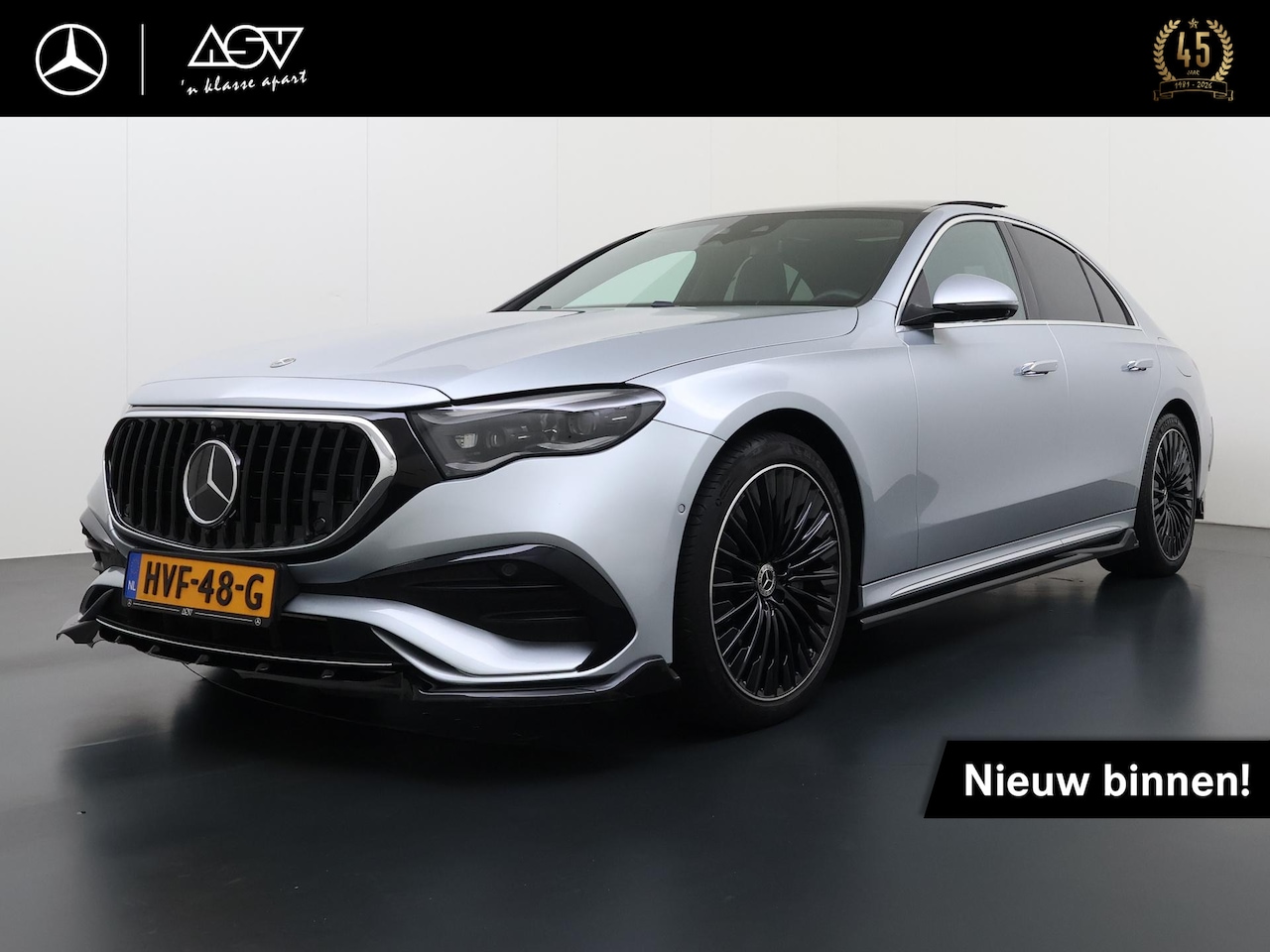 Mercedes-Benz E-klasse - 400 e 4MATIC AMG Line Wegklapbare trekhaak, Nappa lederen bekleding, Panoramadak, Stoelven - AutoWereld.nl