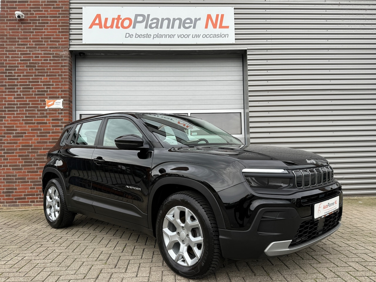 Jeep Avenger - 1.2 T-GDI Altitude! 360 Camera! Cruise! Virtual! - AutoWereld.nl