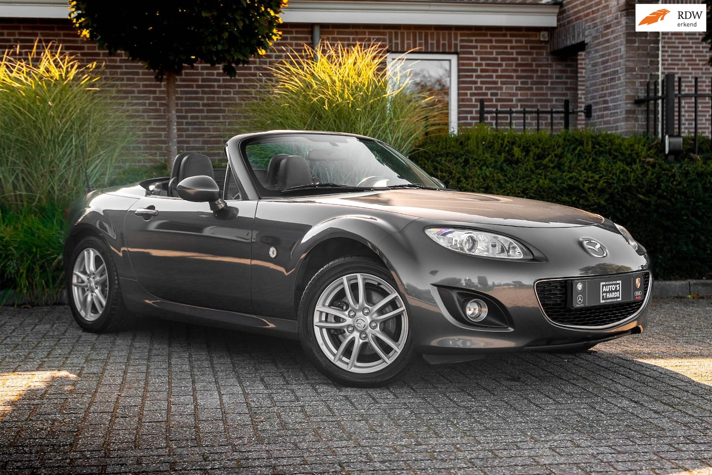 Mazda MX-5 Roadster Coupé - 1.8 TS Hardtop Elek. Leder Stoelverwarming Cruise Airco 16'' - AutoWereld.nl
