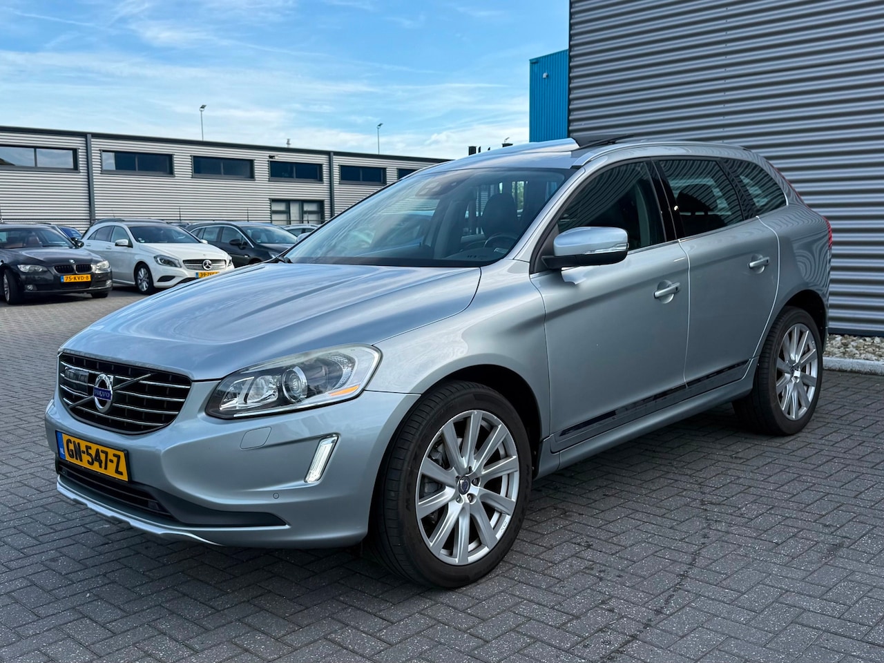 Volvo XC60 - 2.0 D4 FWD Ocean Race 2.0 D4 FWD Ocean Race - AutoWereld.nl