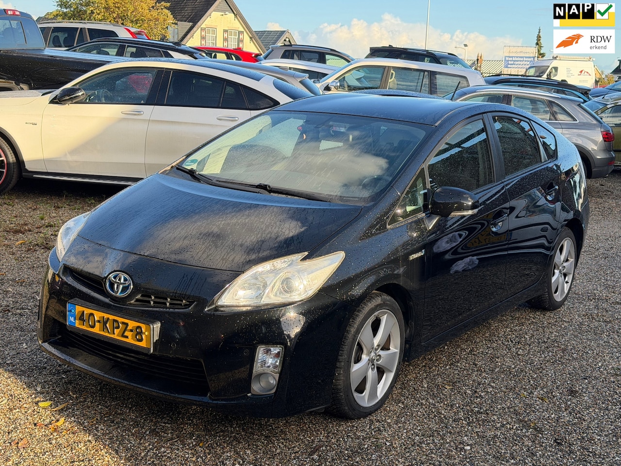 Toyota Prius - 1.8 Aspiration Dealer Onderhouden Camera Carplay Leer StoelVW Grote Beurt Gehad twv 1800Eu - AutoWereld.nl