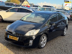 Toyota Prius - 1.8 Aspiration Dealer Onderhouden Camera Carplay Leer StoelVW Grote Beurt Gehad twv 1800Eu