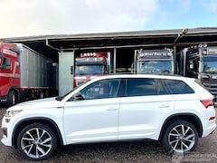 Skoda Kodiaq - 1.5 TSI 150pk aut + f1 Sportline Bus - nap - camera - keyless - stuurverw - front + line +