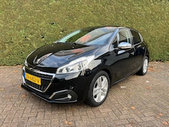 Peugeot 208 - 1.2 PureTech Signature, Carplay, Cruise, PDC, Navi, Eerste eigenaar