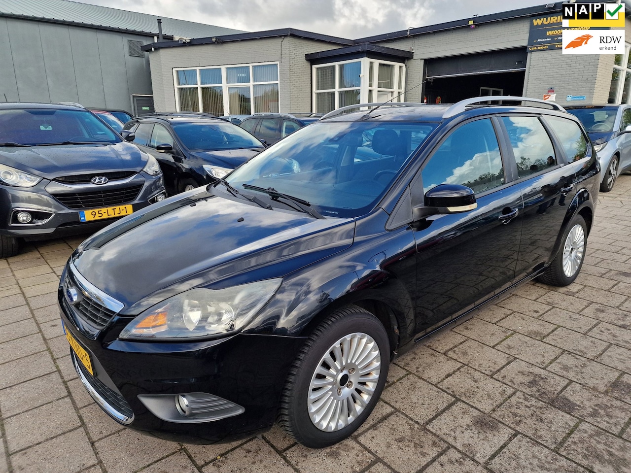 Ford Focus Wagon - 1.8 Limited / Apk 08-03-2027 - AutoWereld.nl