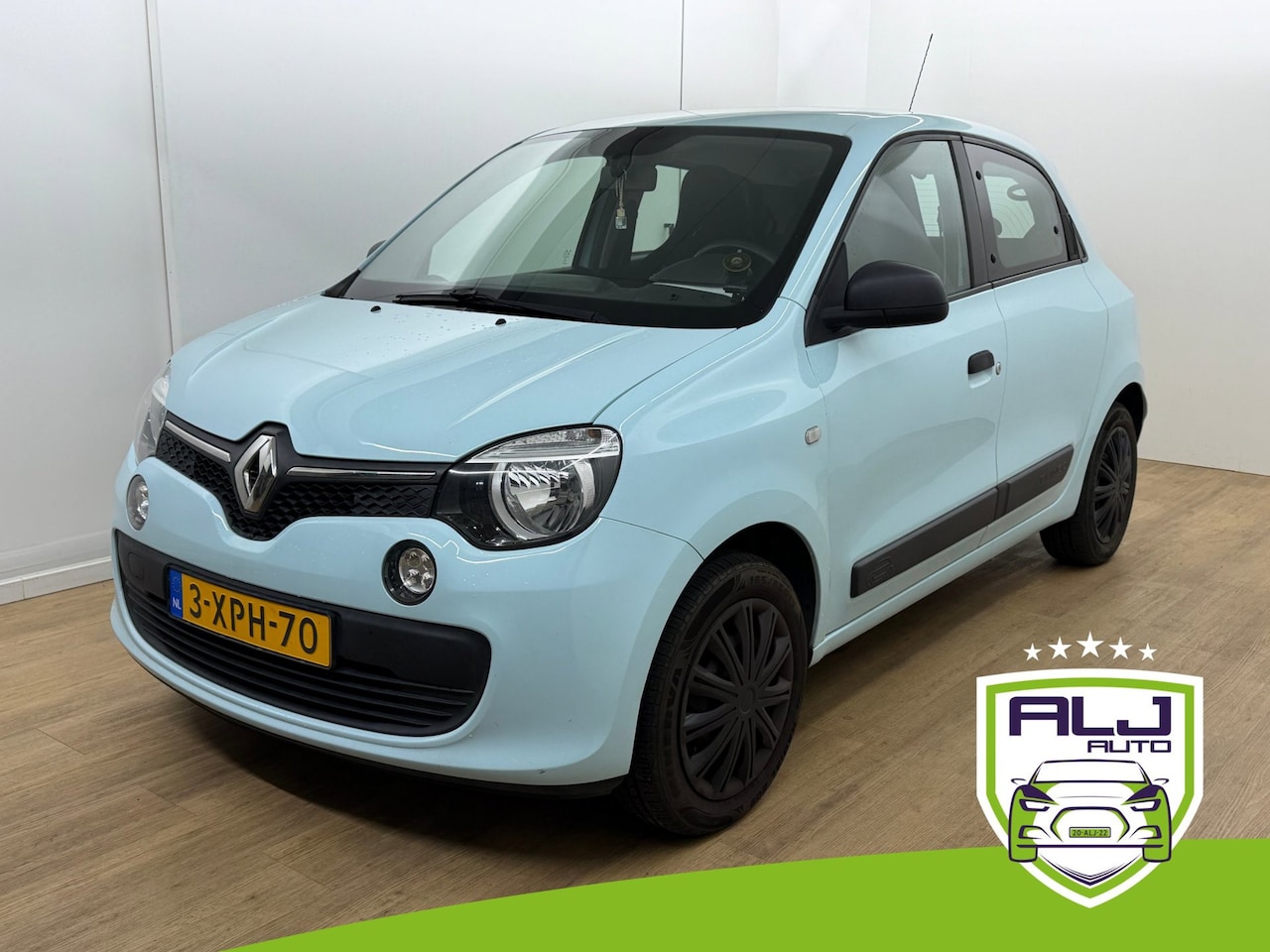 Renault Twingo - Occasion 1.0 SCe Authentique | Blauw | Tweedehands Renault Twingo | Cruise lim | Bluetooth - AutoWereld.nl