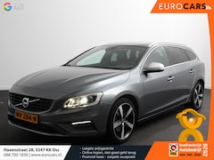 Volvo V60 - 2.0 T3 Nordic+ Climate Control Navigatiesysteem Stoelverwarming Trekhaak Cruise Control Le