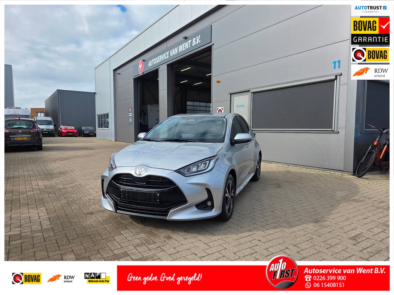 Toyota Yaris - 1.5 Hybrid 115 Business Plus KEYLESS|NAVI|incl 1 jaar garantie - AutoWereld.nl