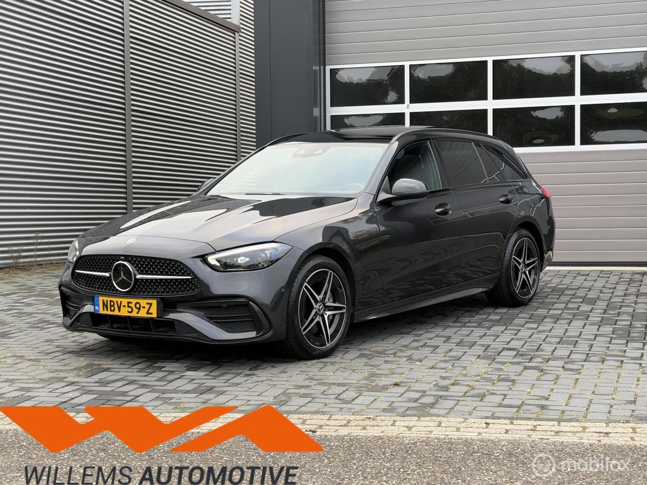 Mercedes-Benz C-klasse Estate - 300 e AMG Premium Plus|Trekhk|Pano - AutoWereld.nl