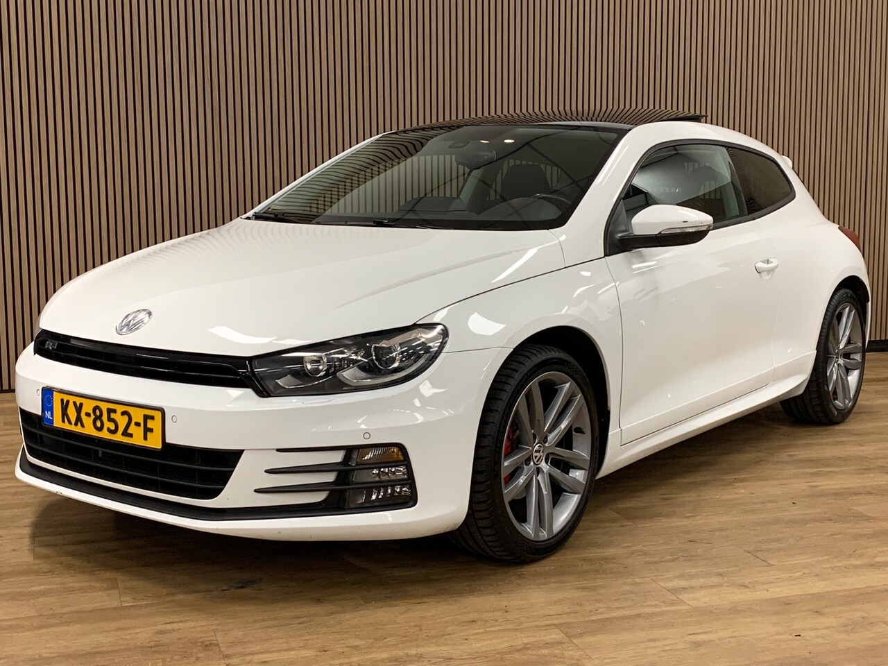 Volkswagen Scirocco - 1.4 TSI|R-Line|Opendak|Navigatie|Climate Control| - AutoWereld.nl