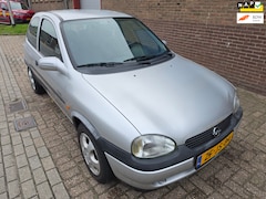 Opel Corsa - Apk 5-4-27 Airco 1.2i-16V Sport Cool