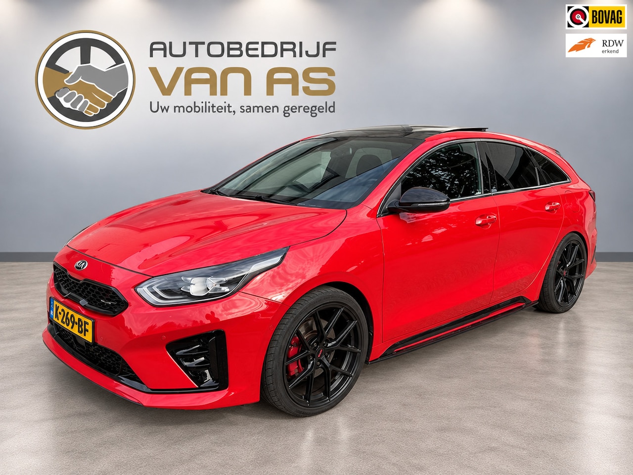 Kia Pro cee'd - 1.6 T-GDI GT | Schuif/kanteldak | Leer | 2 sets velgen - AutoWereld.nl