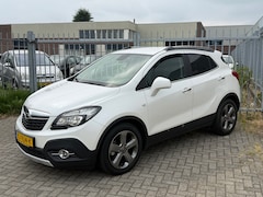 Opel Mokka - 1.4 T Cosmo 140PK Wit metallic l Navi l Leer l Airco l Stoel&stuurverwarming l CRUISE l LM