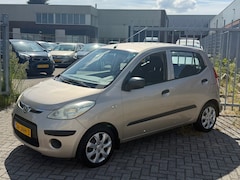 Hyundai i10 - 1.25i Active Cool 5 DEURS 4 CILINDER NL AUTO NAP l HOGE INSTAP Airco l Elek ramen l Centra